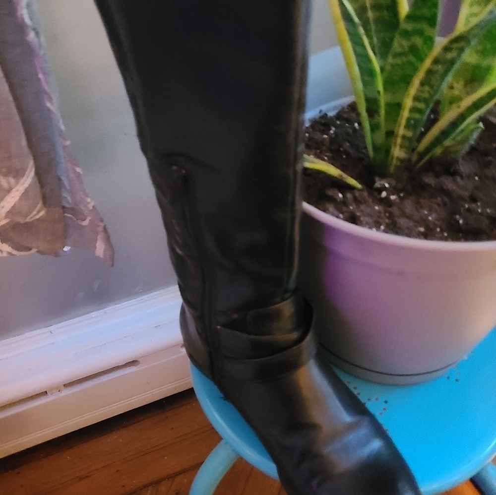 Black knee boots 7.5 Hp🔥🔥🔥🔥 - Picture 6 of 6